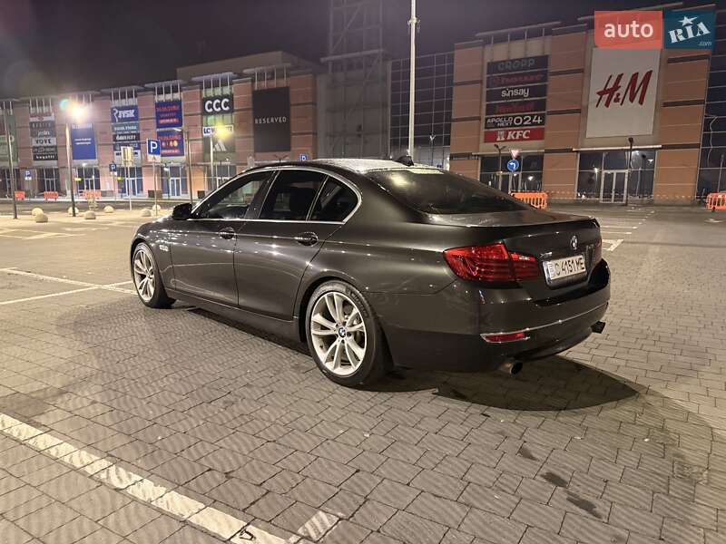 Седан BMW 5 Series 2014 в Львове