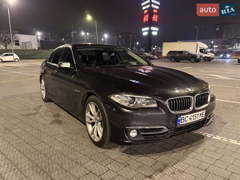Седан BMW 5 Series 2014 в Львове
