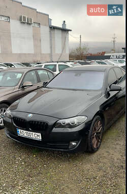 Седан BMW 5 Series 2011 в Тячеве