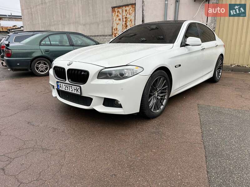 BMW 5 Series 2011