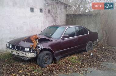 Седан BMW 5 Series 1993 в Киеве