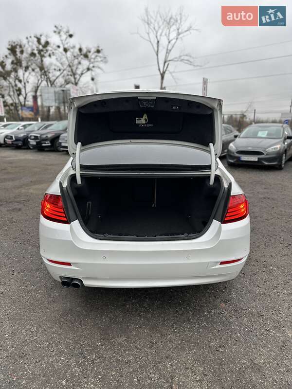 Седан BMW 5 Series 2013 в Белогородке
