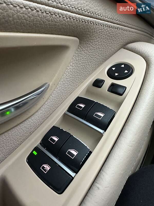 Седан BMW 5 Series 2013 в Белогородке