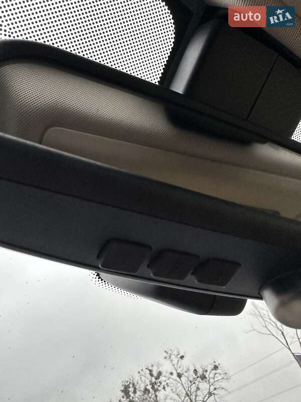 Седан BMW 5 Series 2013 в Белогородке