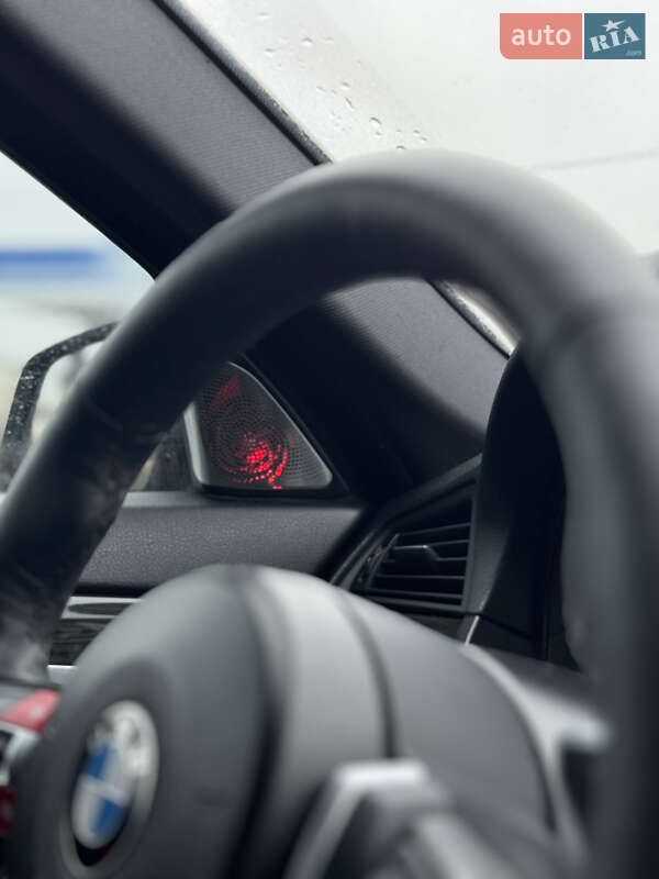 Седан BMW 5 Series 2015 в Гайсине