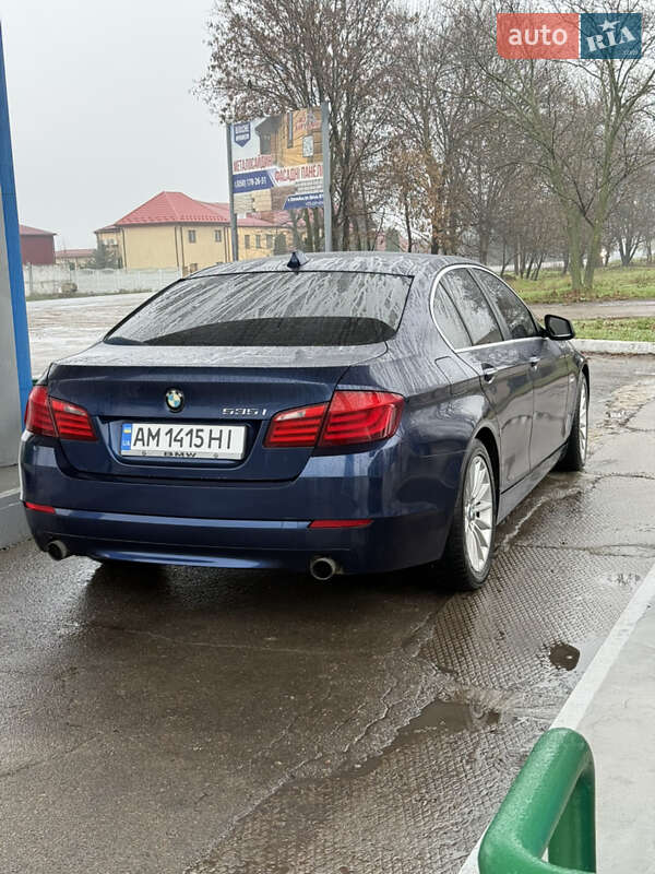Седан BMW 5 Series 2010 в Первомайске
