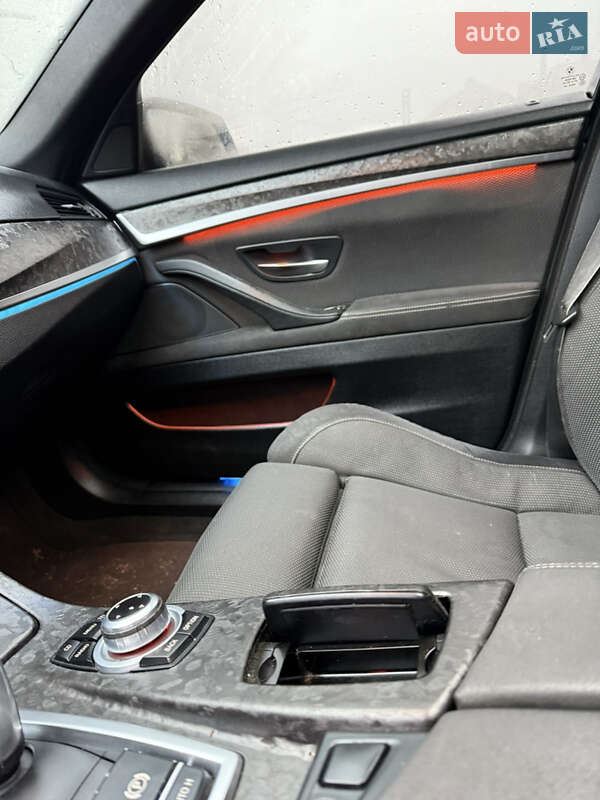 Седан BMW 5 Series 2010 в Первомайске