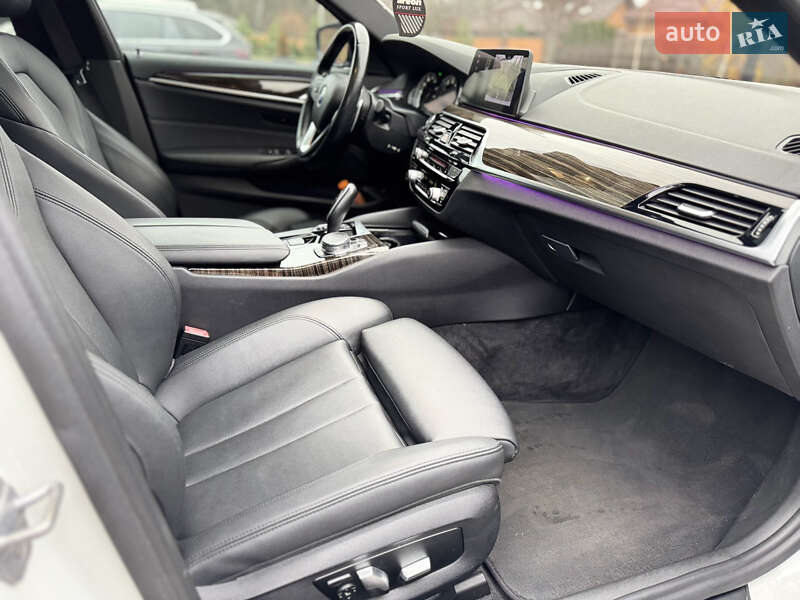 Седан BMW 5 Series 2017 в Виннице фото 20 Седан BMW 5 Series 2017 в Виннице