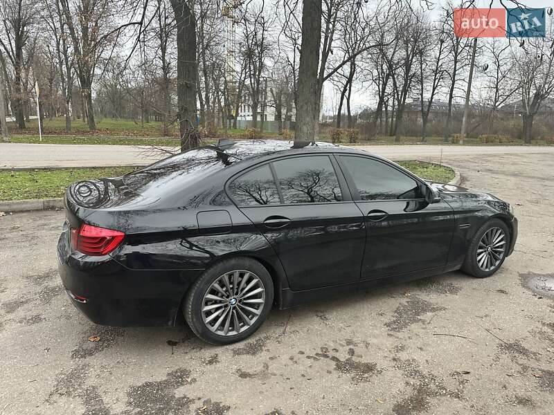 Седан BMW 5 Series 2013 в Кропивницком