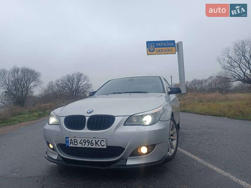 BMW 5 Series 2003 BMW 5 Series 2003