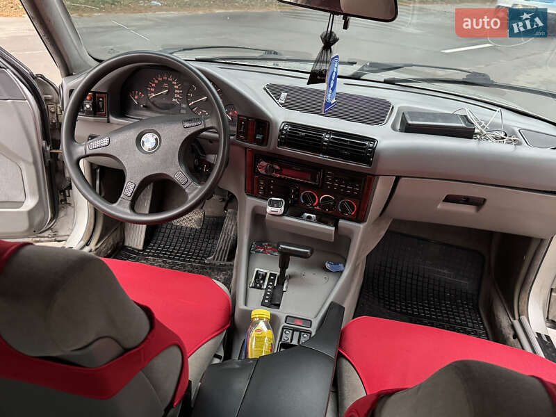 Седан BMW 5 Series 1990 в Славуте фото 12 Седан BMW 5 Series 1990 в Славуте