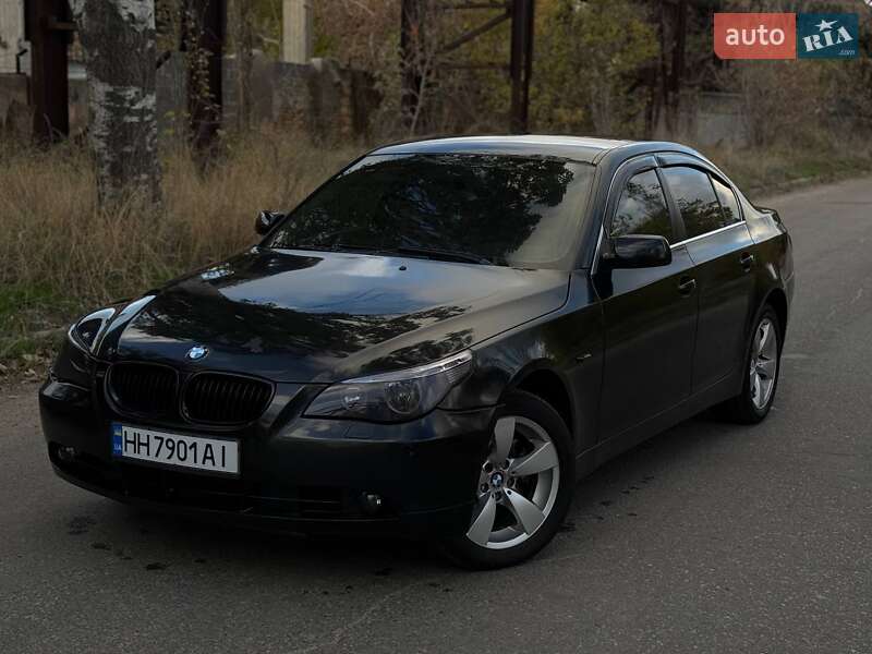 Седан BMW 5 Series 2004 в Николаеве