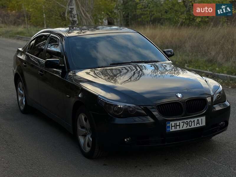 Седан BMW 5 Series 2004 в Николаеве