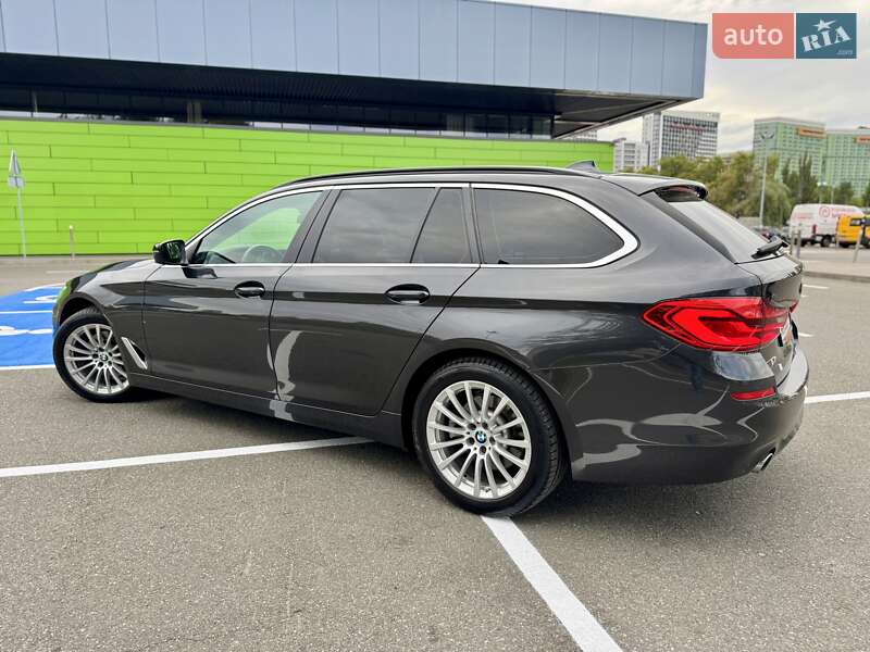 Универсал BMW 5 Series 2017 в Киеве фото 24 Универсал BMW 5 Series 2017 в Киеве