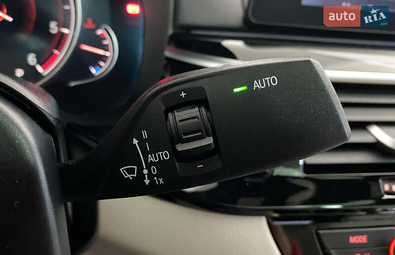 Седан BMW 5 Series 2017 в Львове