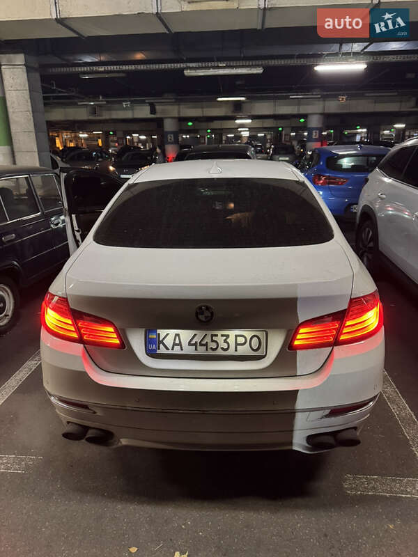 Седан BMW 5 Series 2014 в Киеве