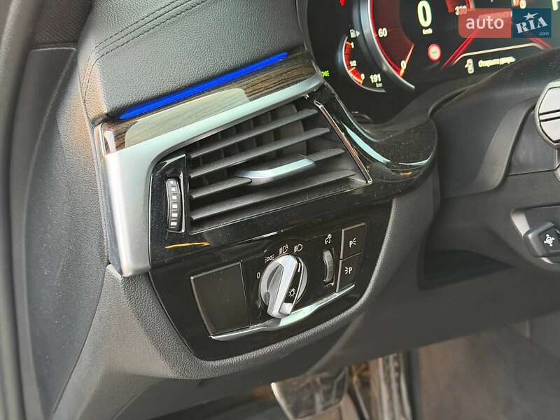 Седан BMW 5 Series 2017 в Кривом Роге