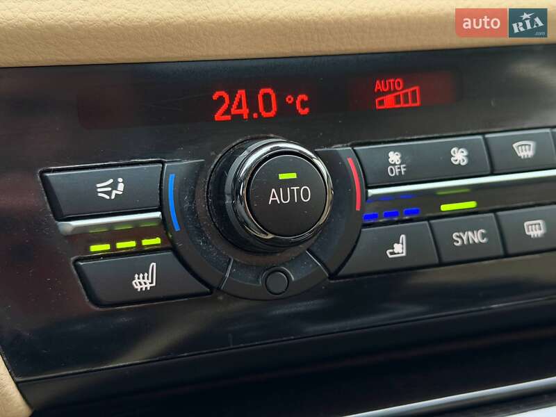 Седан BMW 5 Series 2014 в Кривом Роге