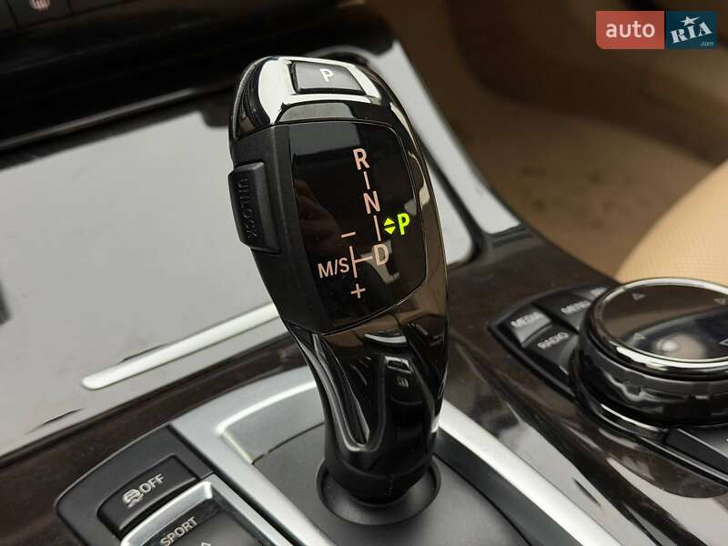 Седан BMW 5 Series 2014 в Кривом Роге