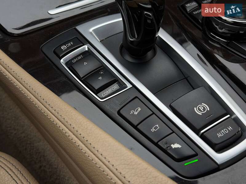 Седан BMW 5 Series 2014 в Кривом Роге