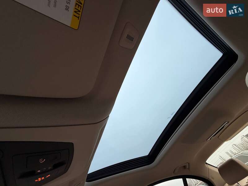 Седан BMW 5 Series 2014 в Кривом Роге