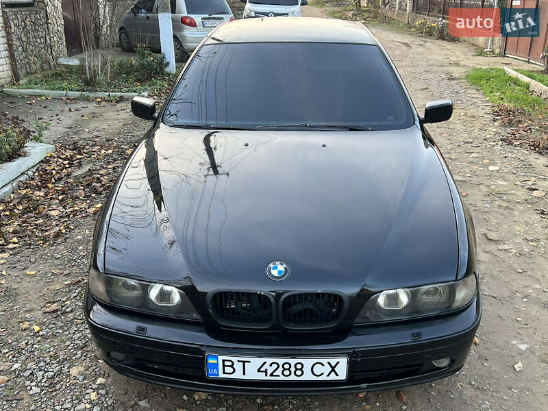 Седан BMW 5 Series 2003 в Херсоне