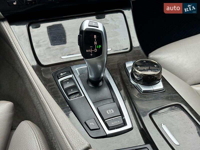 Седан BMW 5 Series 2011 в Виннице