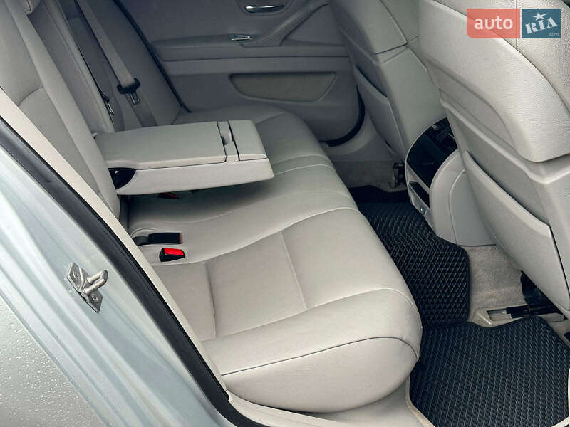 Седан BMW 5 Series 2011 в Виннице