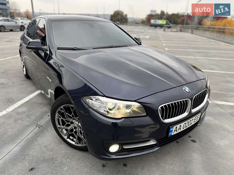 Седан BMW 5 Series 2016 в Киеве