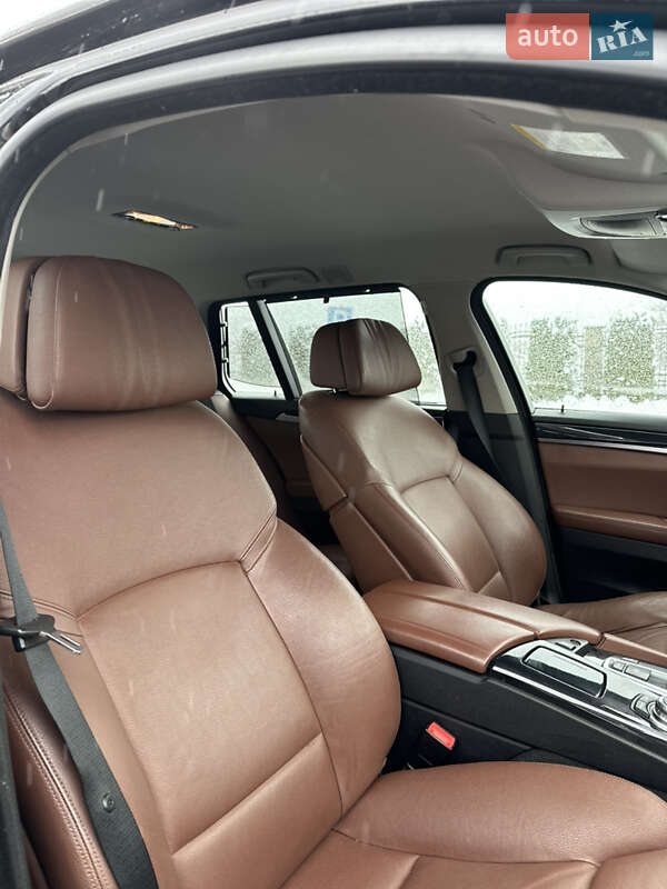 Универсал BMW 5 Series 2011 в Жовкве