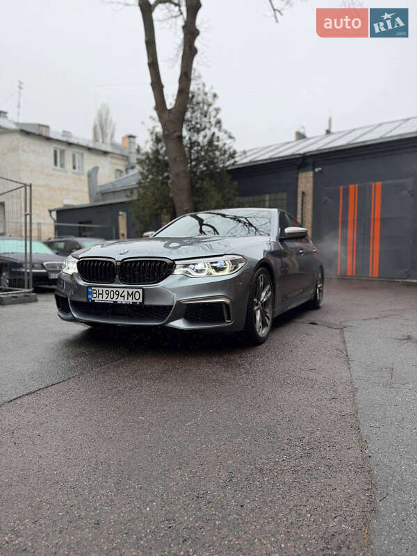 Седан BMW 5 Series 2018 в Киеве