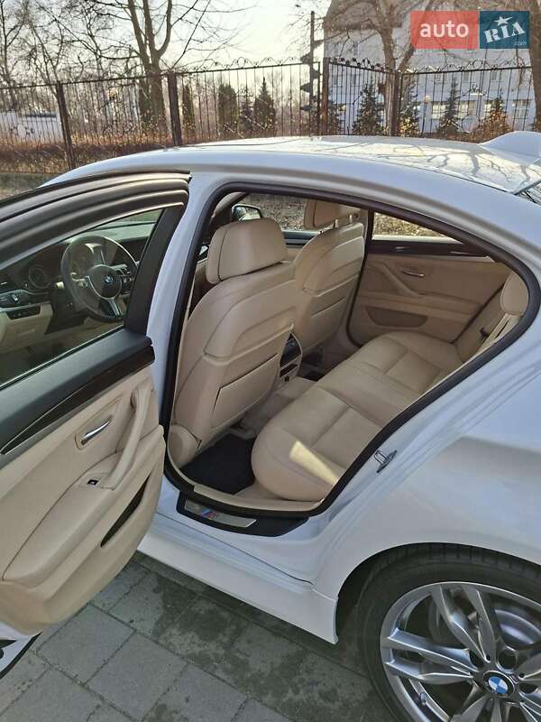 Седан BMW 5 Series 2013 в Кременчуге