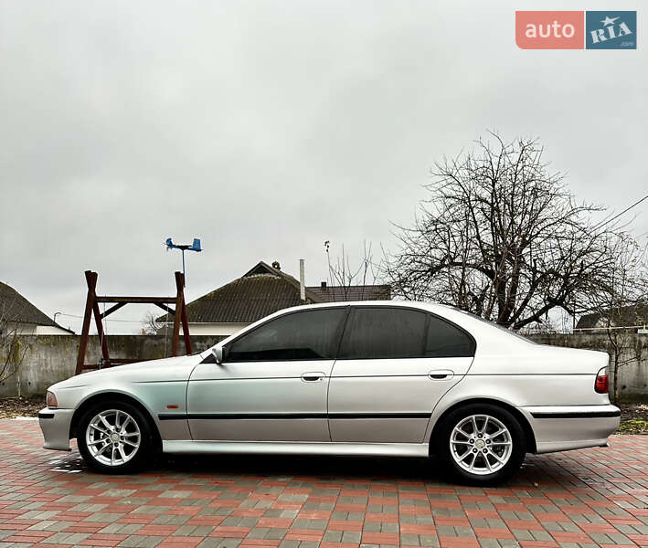 Седан BMW 5 Series 1999 в Хмельницком