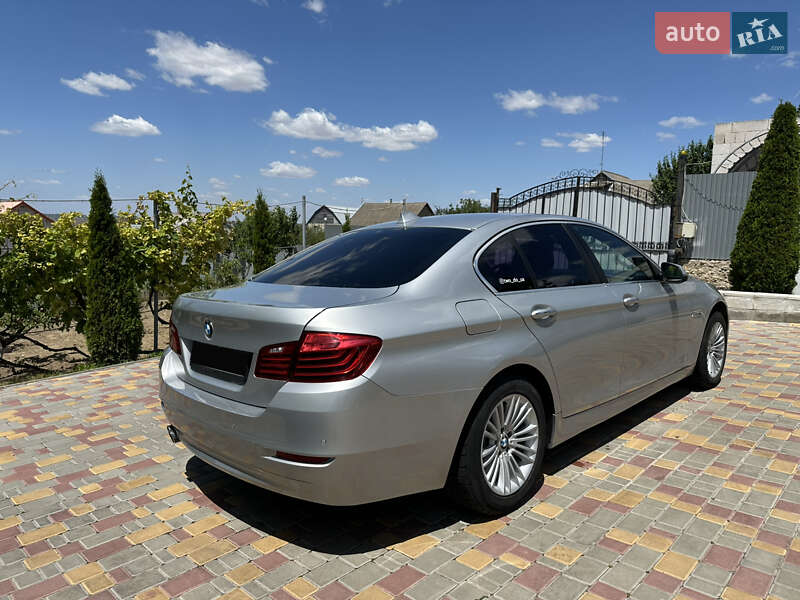 Седан BMW 5 Series 2014 в Одессе