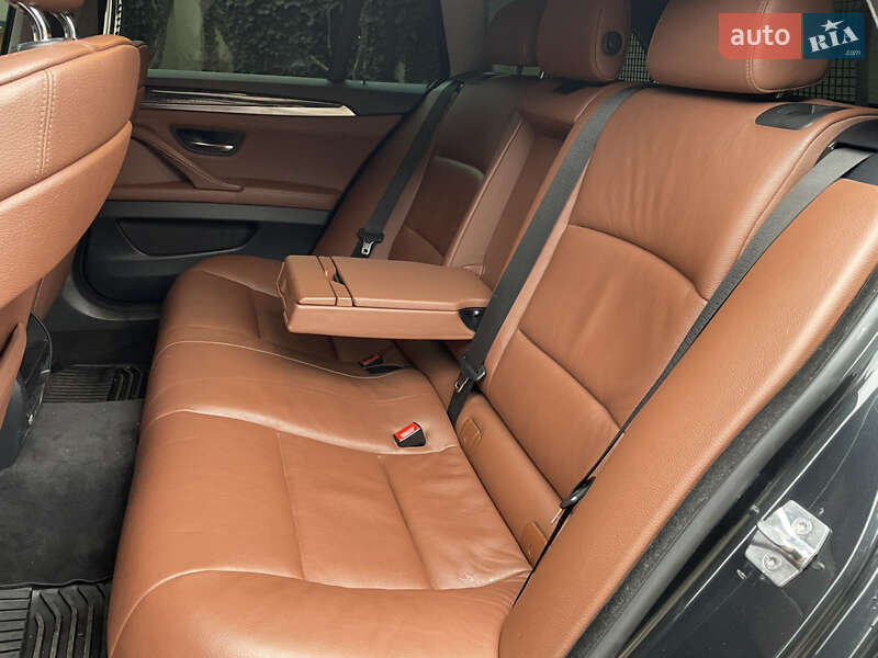 Универсал BMW 5 Series 2010 в Одессе