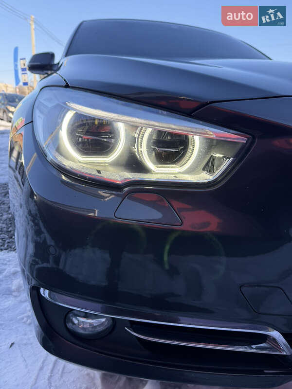 Седан BMW 5 Series 2015 в Стрые