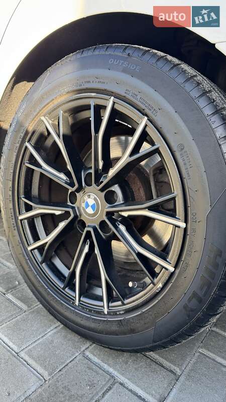 Седан BMW 5 Series 2013 в Кропивницком