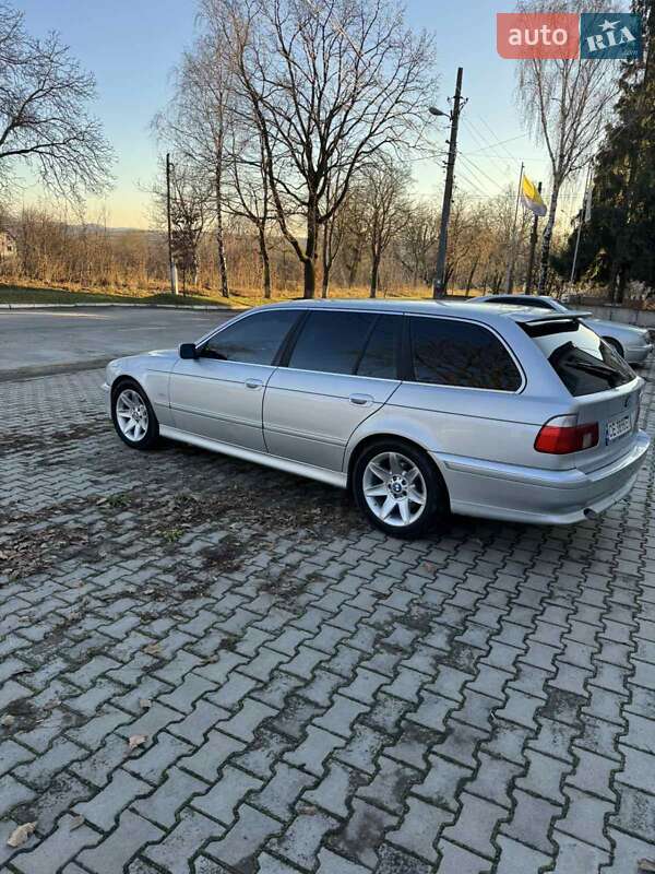Универсал BMW 5 Series 2002 в Заставной
