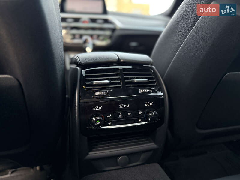 Седан BMW 5 Series 2018 в Львове фото 81 Седан BMW 5 Series 2018 в Львове