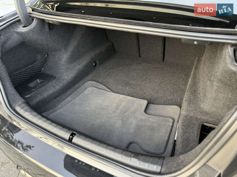 Седан BMW 5 Series 2018 в Львове фото 84 Седан BMW 5 Series 2018 в Львове