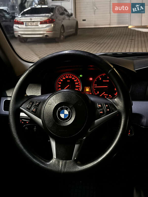 Универсал BMW 5 Series 2010 в Львове