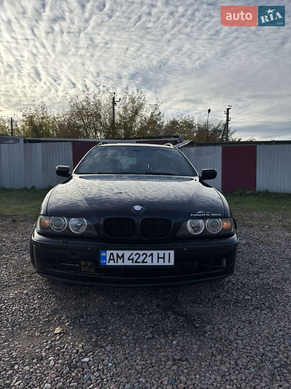 Універсал BMW 5 Series 2002 в Києві