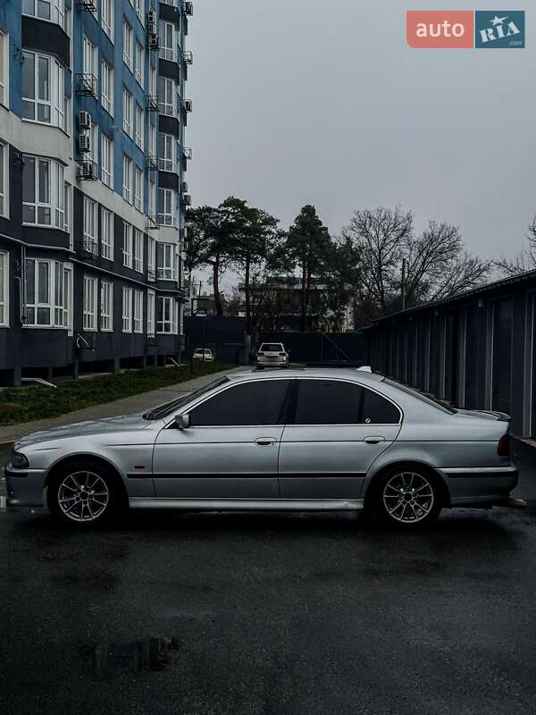 Седан BMW 5 Series 1997 в Чернигове