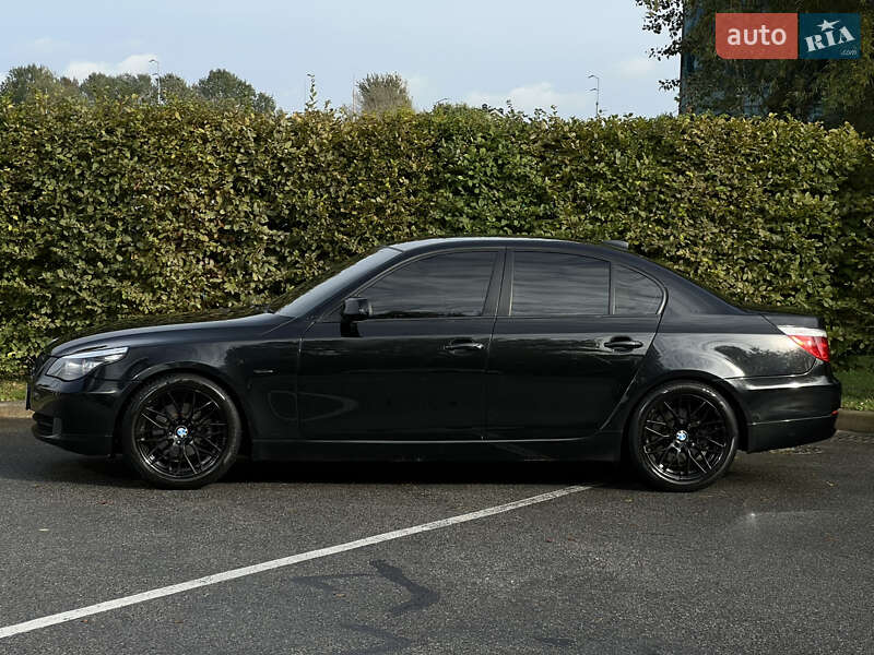 Седан BMW 5 Series 2007 в Киеве