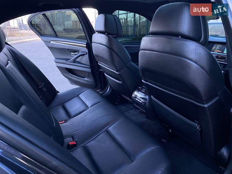Седан BMW 5 Series 2013 в Днепре