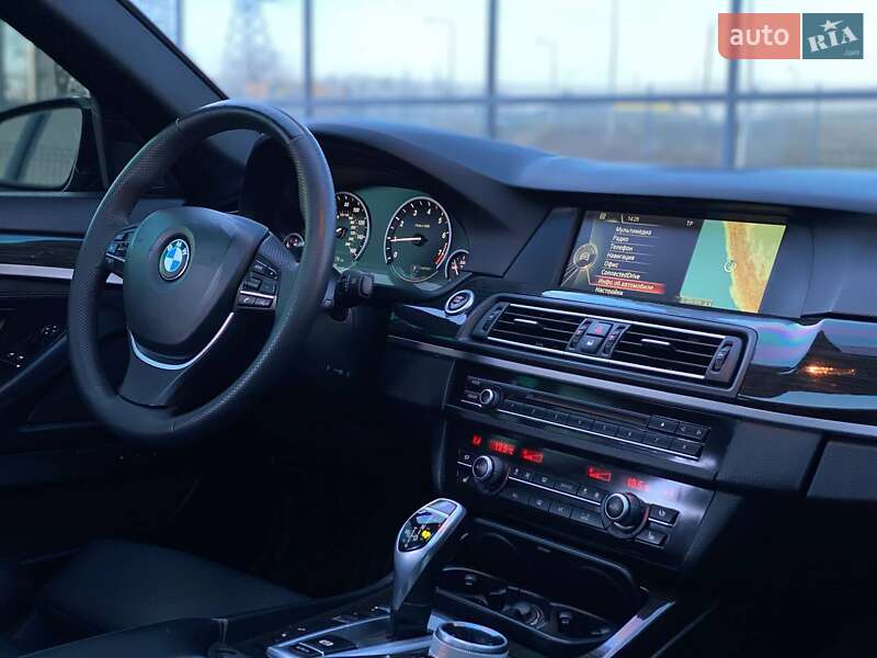 Седан BMW 5 Series 2013 в Днепре
