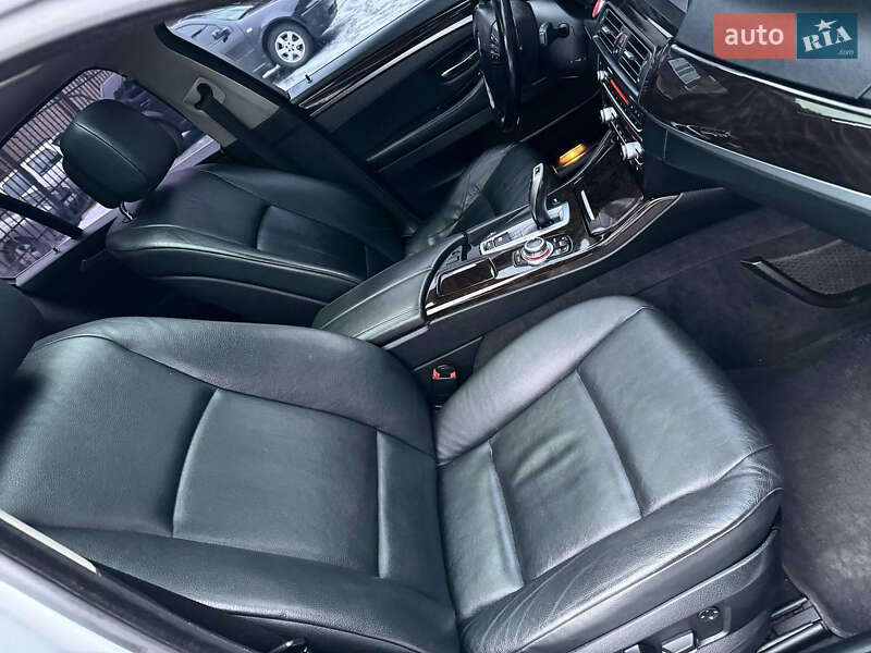 Седан BMW 5 Series 2011 в Богодухіву