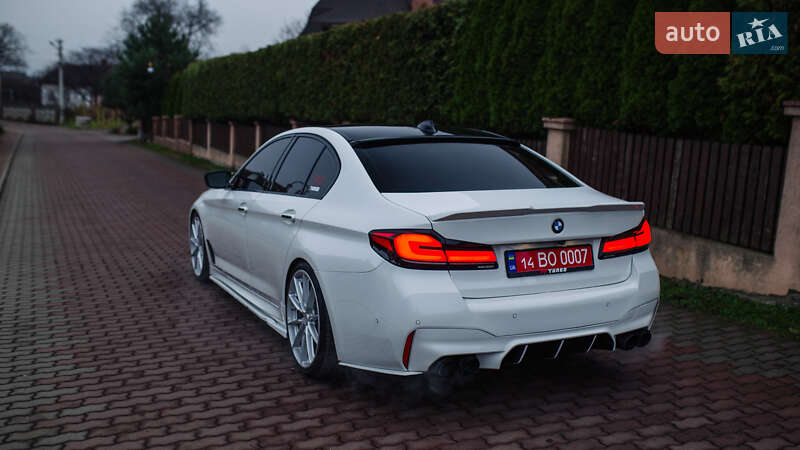 Седан BMW 5 Series 2017 в Залещиках