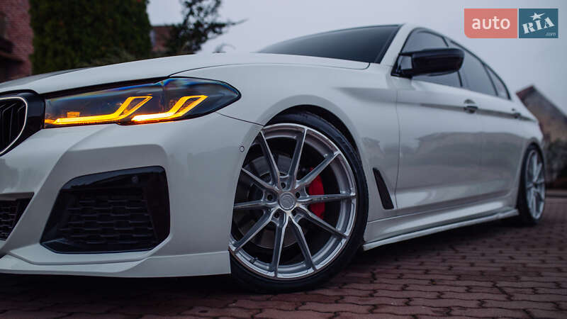 Седан BMW 5 Series 2017 в Залещиках