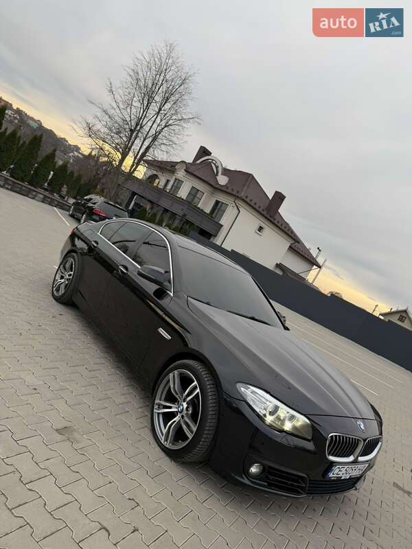 Седан BMW 5 Series 2012 в Черновцах